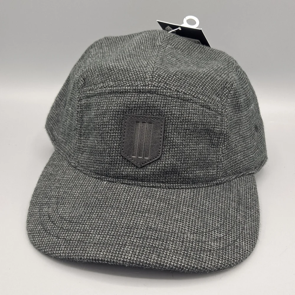 NEW Mens Adidas Golf Kilted Adjustable Black Panel Wool Cap Hat OSFM GV5568